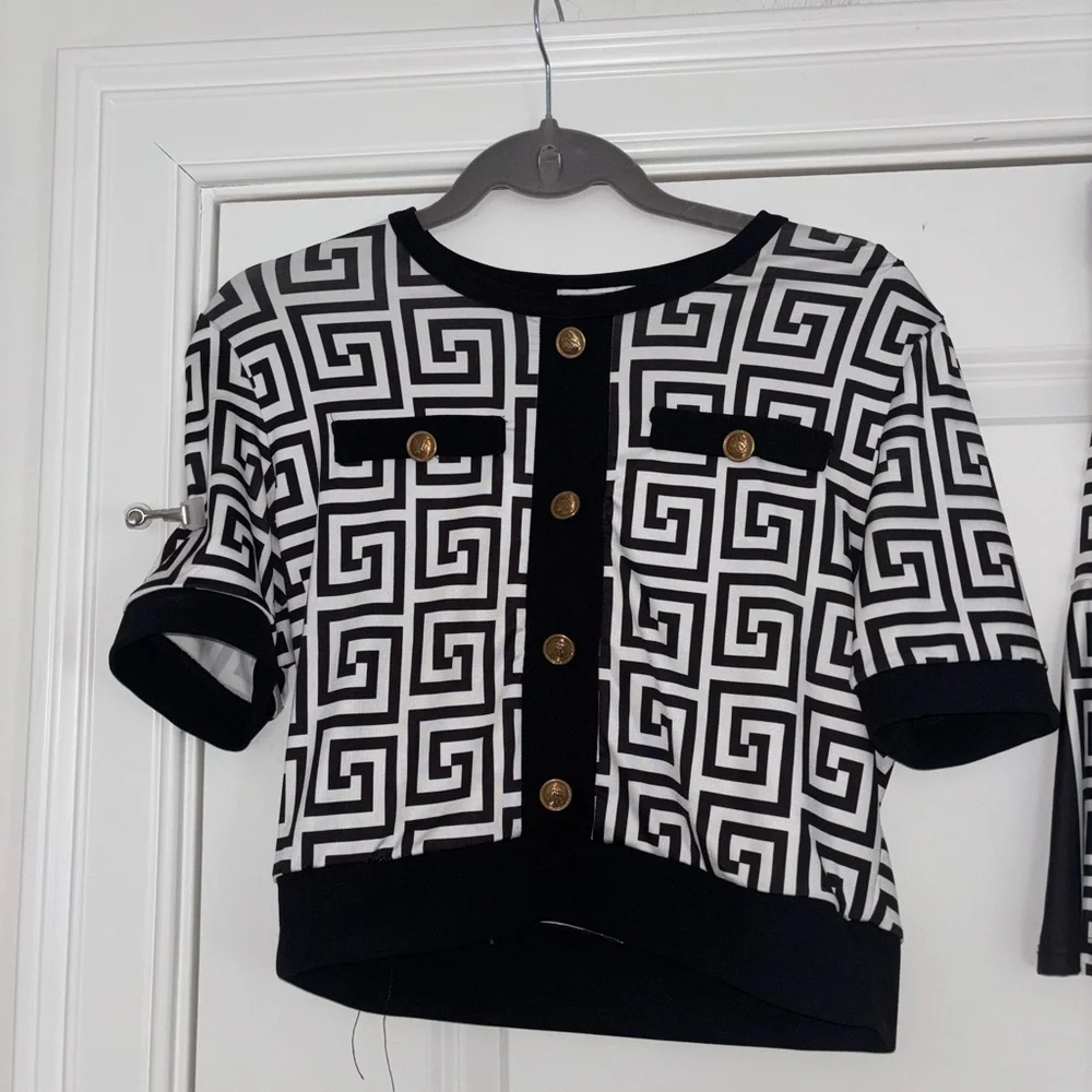 Black & White Geometric Skirt Set - Picture 5 of 10
